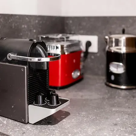 Coeur De - 4 Pers - 1 Min Place Morny Appartement